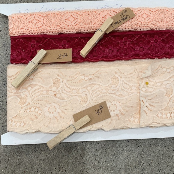 Lace Lot for sewing and crafts - Picture 9 of 9